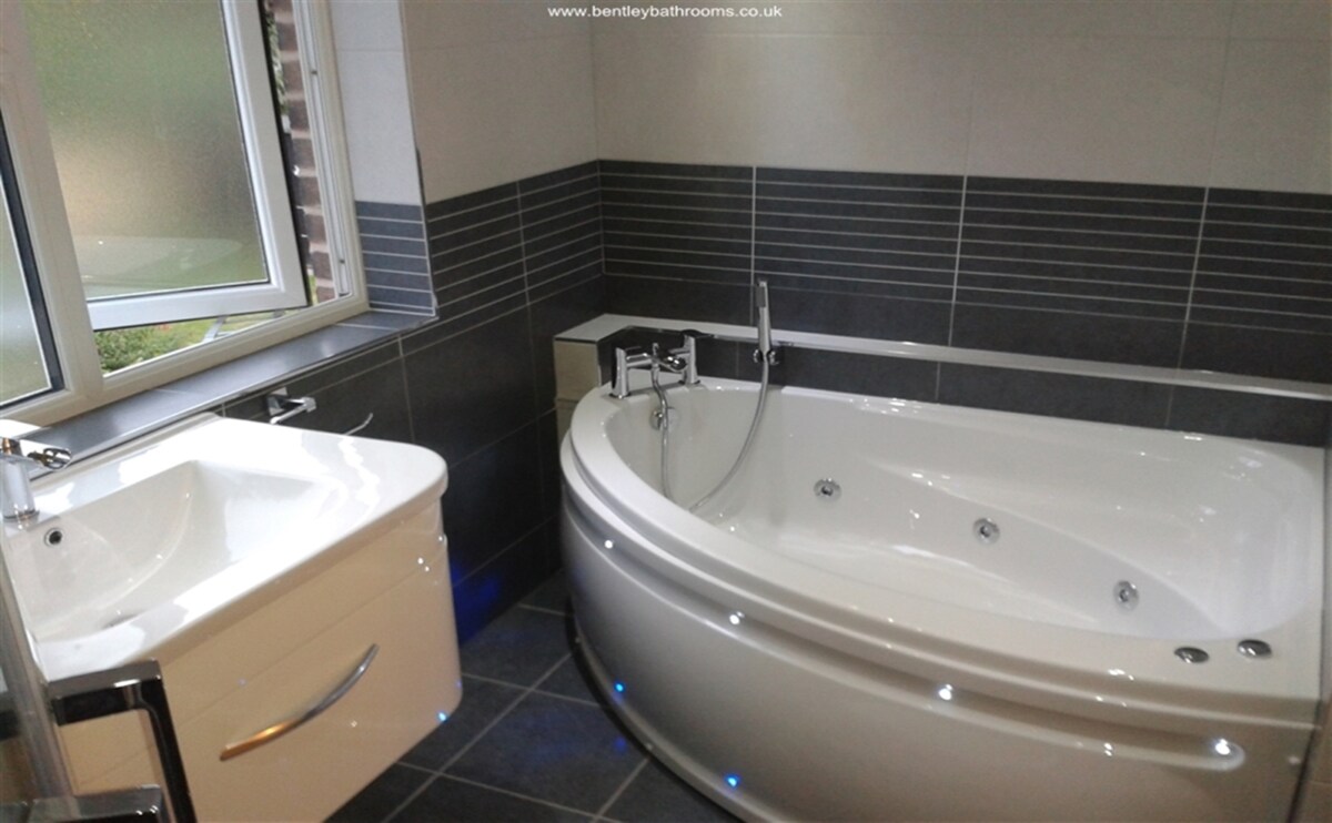 Preston Bentley Bathrooms